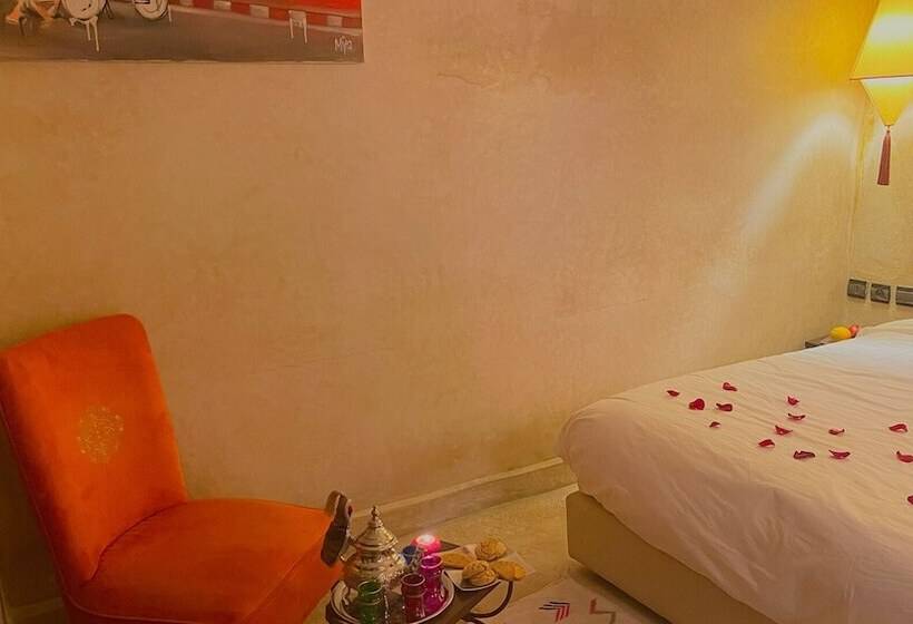 Delüks Oda, Riad Pourpre Medina