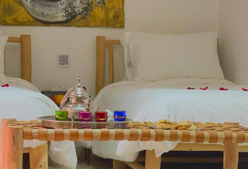 Delüks Oda, Riad Pourpre Medina