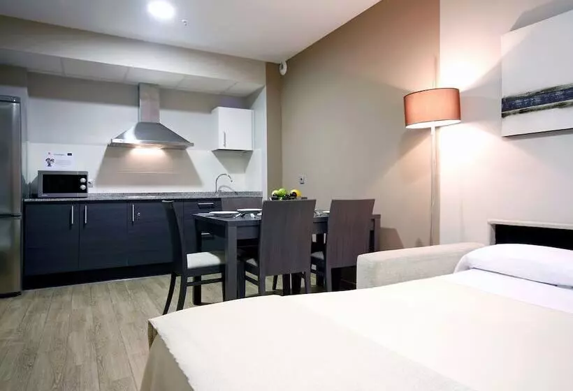 آپارتمان 2 خوابه, Apartahotel & Spa Jacetania