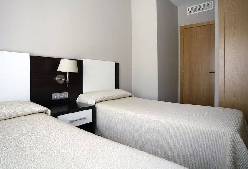 Апартаменты 2 Спальни, Apartahotel & Spa Jacetania