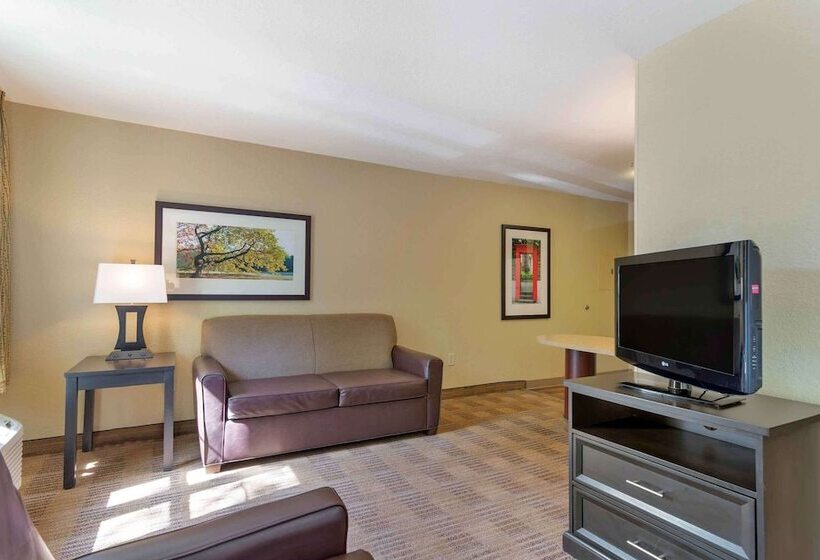 סטודיו דלוקס, Extended Stay America Suites  Indianapolis  Airport  W. Southern Ave