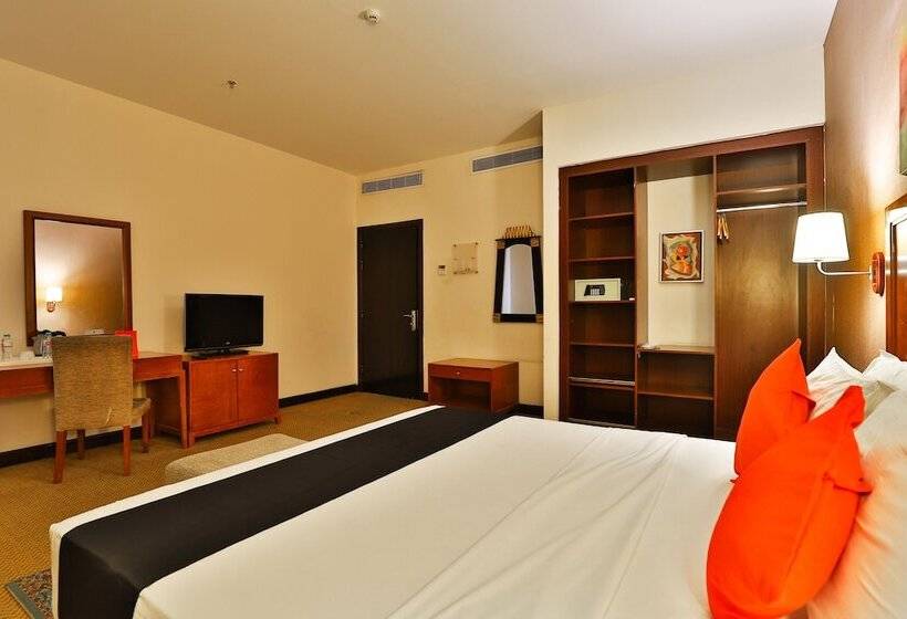 Полулюкс, Mena Plaza Taif