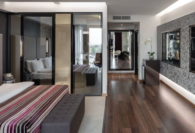 اتاق لوکس, 11 Mirrors Design