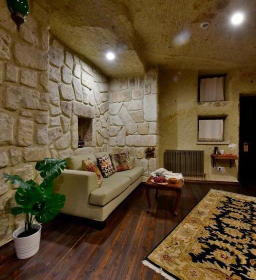 デラックストリプルルーム, Cappadocia Estates