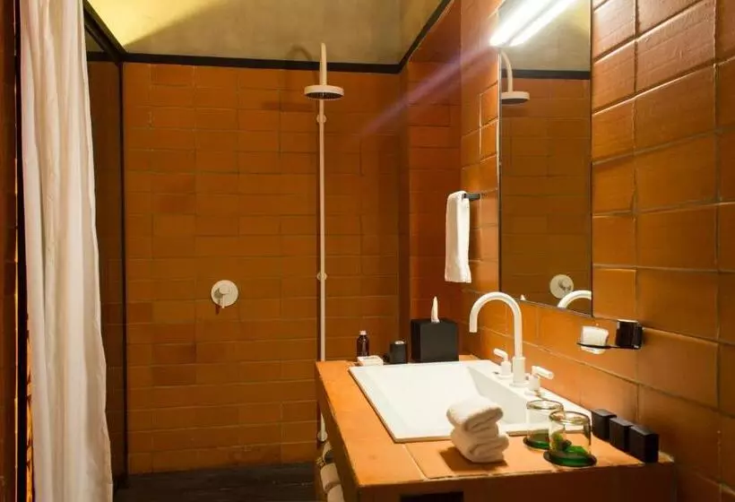 キングサイズベッドのスタンダードルーム, Downtown Mexico, A Member Of Design Hotels