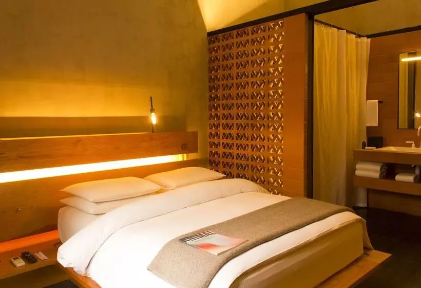 キングサイズベッドのスタンダードルーム, Downtown Mexico, A Member Of Design Hotels