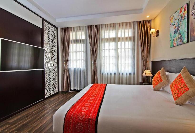 سوئیت با بالکن, Lacasa Sapa