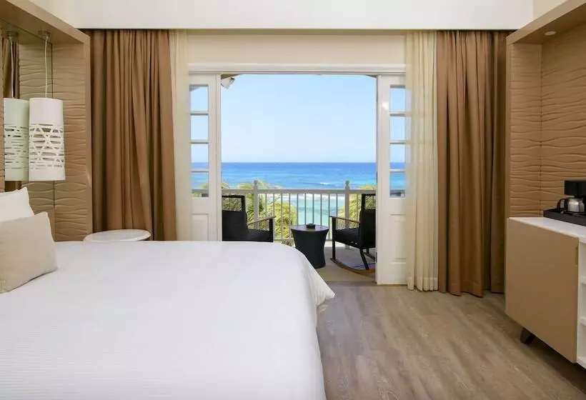 اتاق استاندارد با چشم‌انداز دریا, Melia Braco Village, Jamaica   All Inclusive