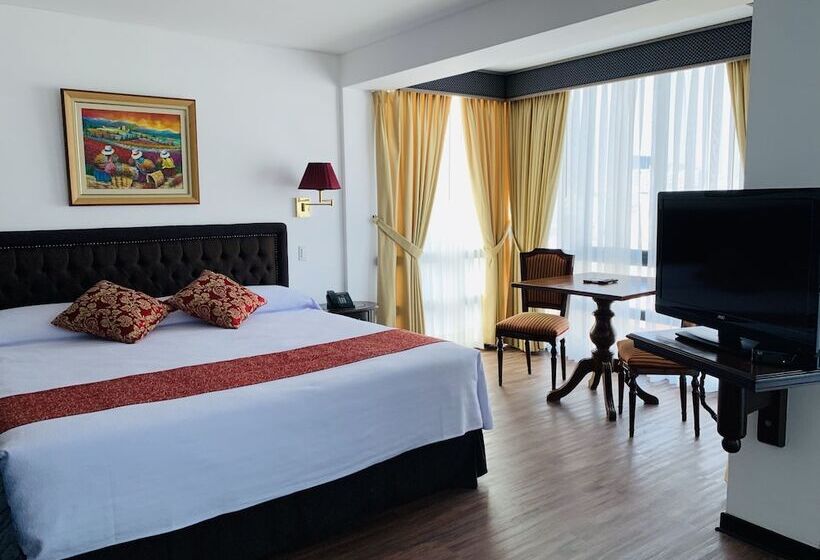 جناح, Monte Real