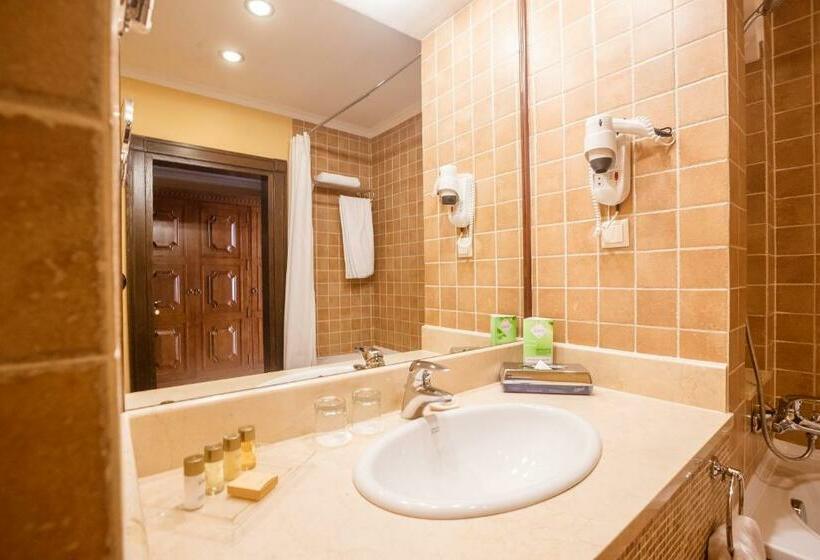 اتاق لوکس, Samal Resort & Spa