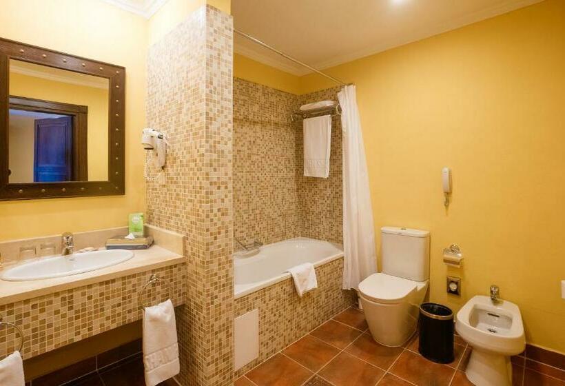 اتاق لوکس, Samal Resort & Spa