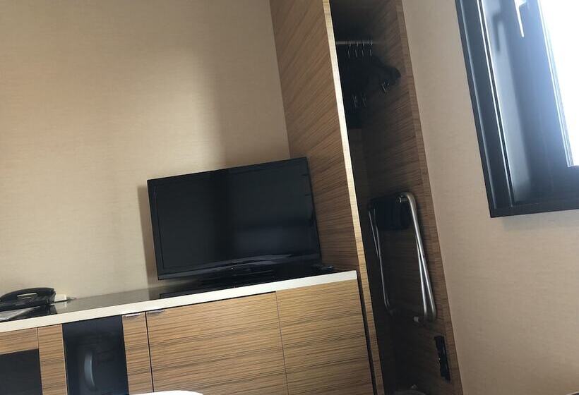 غرفة إقتصادية, Trusty Osaka Abeno