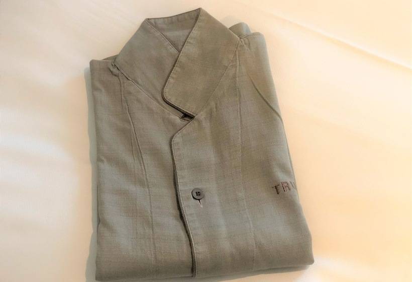 غرفة سوبيريور, Trusty Osaka Abeno