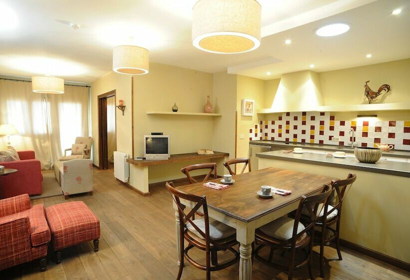 דירת שני חדרים, Solaz Del Moros