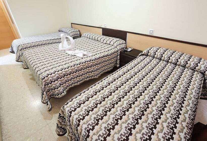 اتاق استاندارد, Hostal La Campana