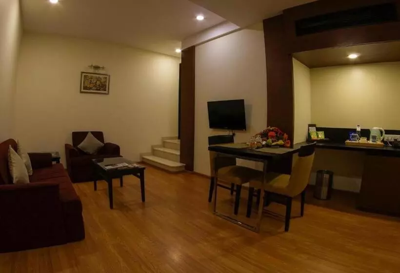 スイート, Fortune Park Galaxy, Vapi   Member Itc S Hotel Group