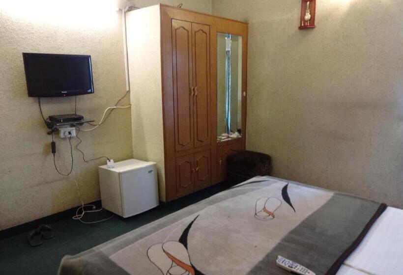 اتاق اجرایی, Grace