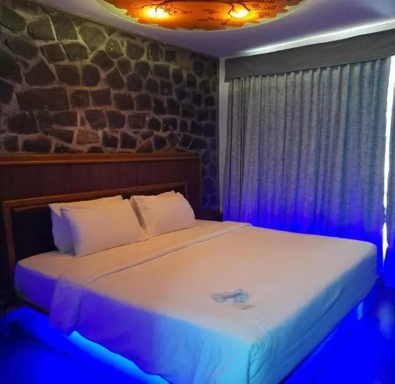 ペントハウスルーム, Great Trails Yercaud By Grt Hotels