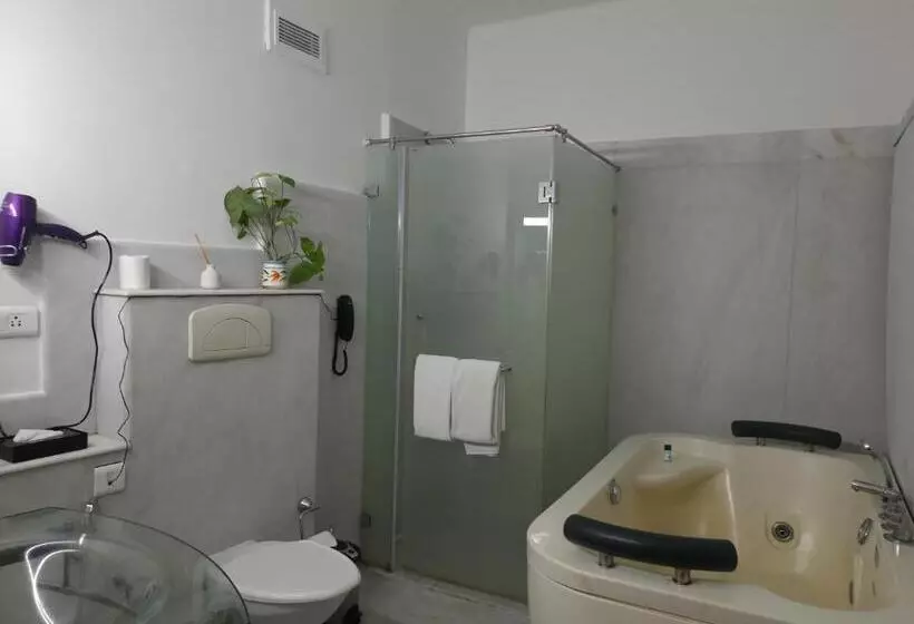 ペントハウスルーム, Great Trails Yercaud By Grt Hotels