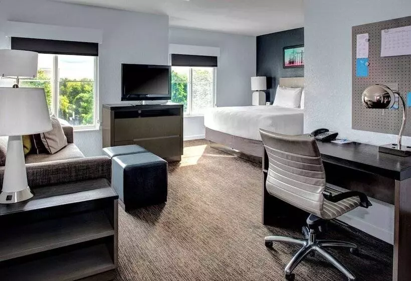 キングサイドベッドのスタンダードワンルーム, Hyatt House Sterling/dulles Airport North