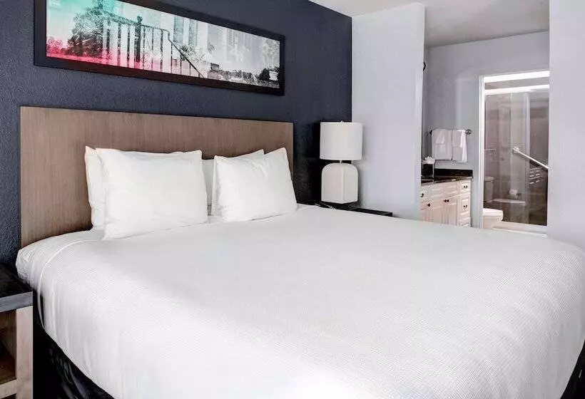 キングサイズベッドのスタンダードルーム, Hyatt House Sterling/dulles Airport North