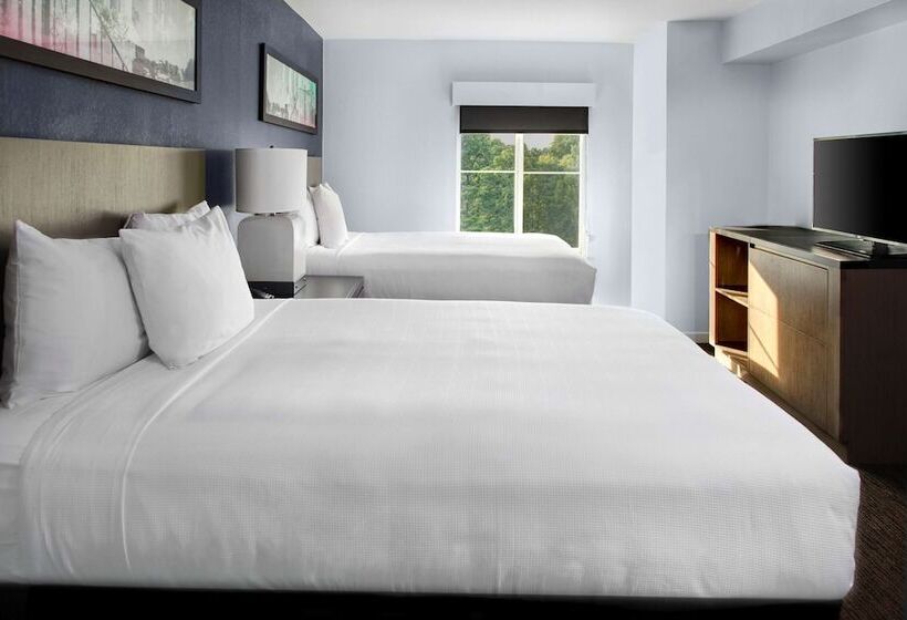 스탠다드 스튜디오, Hyatt House Sterling/dulles Airport North