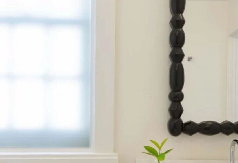 غرفة قياسية سرير كينج, Fitch Lodge   Key West Historic Inns