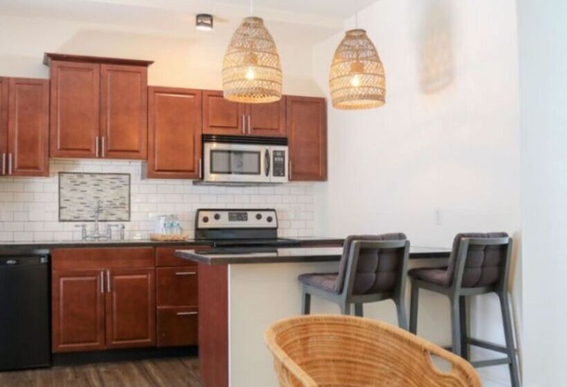 جناح غرفتين نوم, Fitch Lodge   Key West Historic Inns