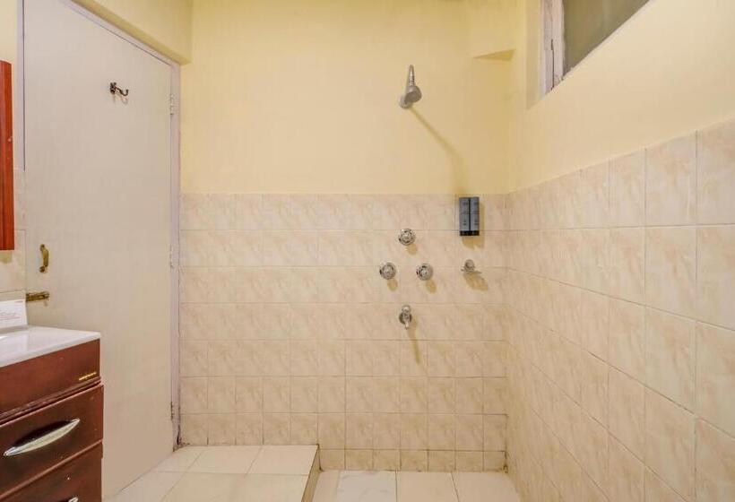 Номер Premium с Балконом, Summit Newa Regency