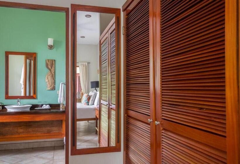 סוויטה, Ka Ana Resort & Spa