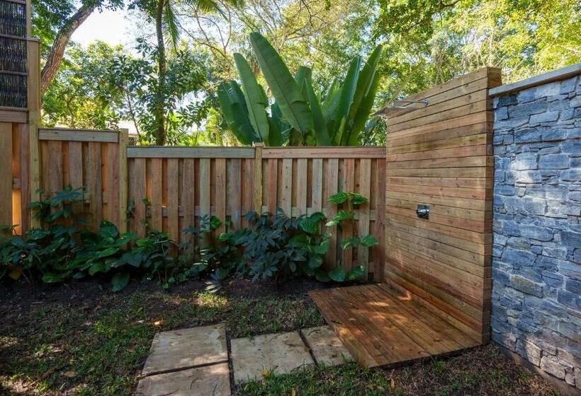 סוויטה, Ka Ana Resort & Spa