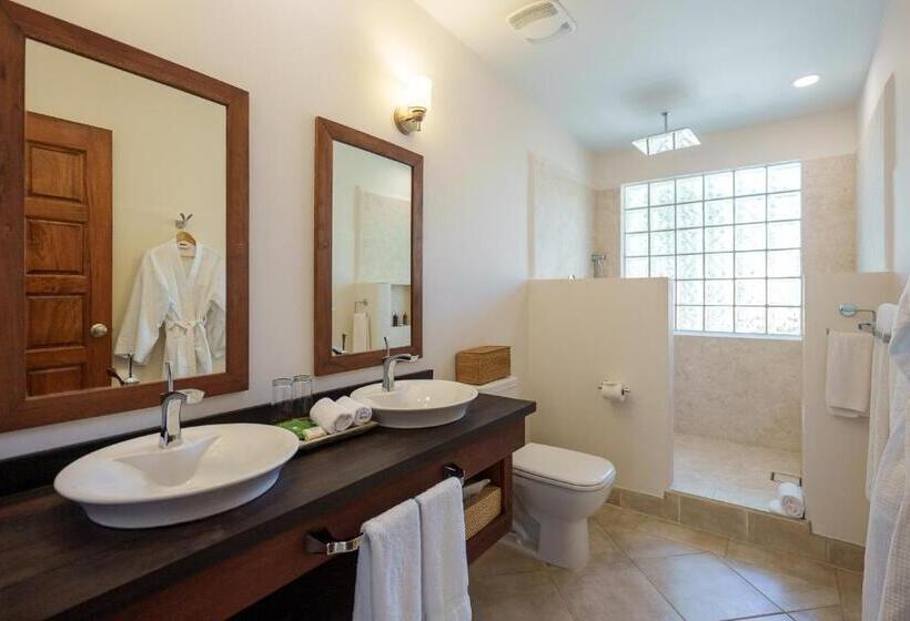 마스터 스위트, Ka Ana Resort & Spa