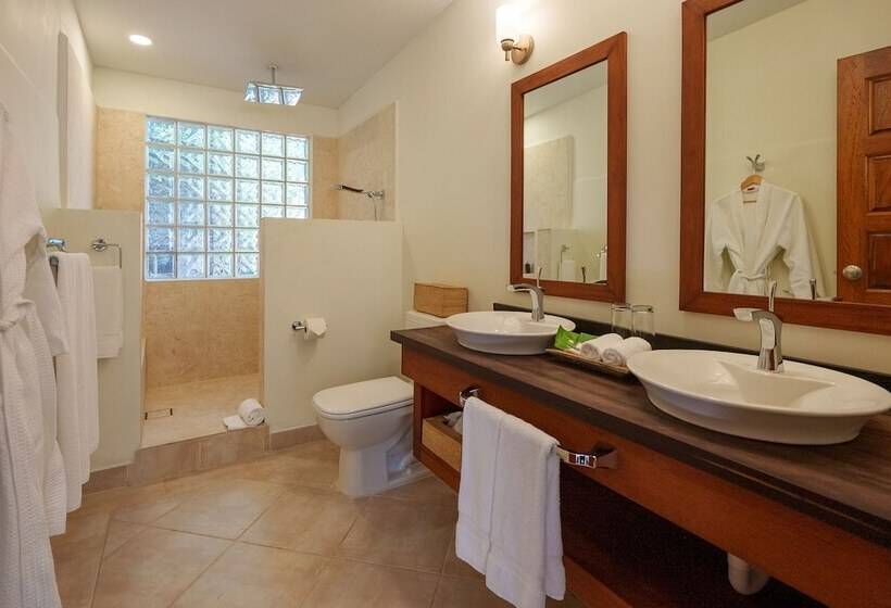 סוויטת מאסור, Ka Ana Resort & Spa