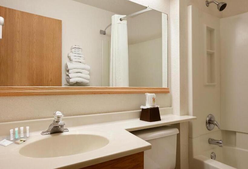 غرفة قياسية, Quality Inn