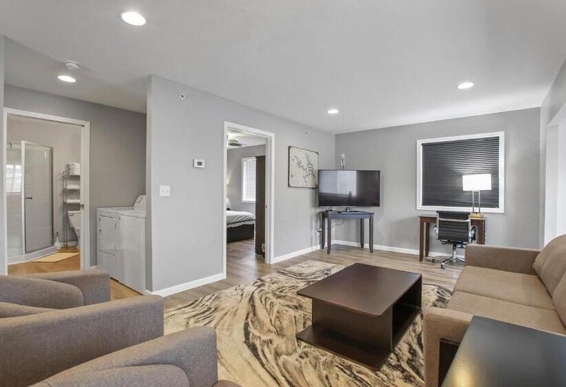 Talo 2 Makuuhuonetta, The Resort At Lake Of The Ozarks