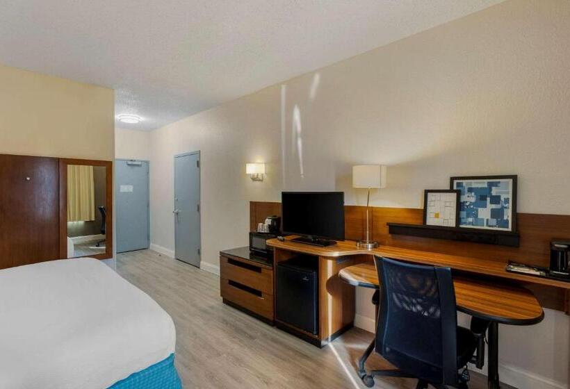 غرفة قياسية سرير كينج, Comfort Inn & Suites Mt. Laurelphiladelphia