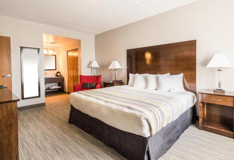 מיטת קינג בסוויטה, Country Inn & Suites By Radisson, Cookeville, Tn