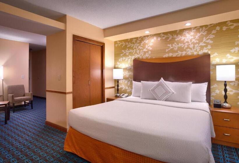 إستوديو قياسى سرير كينج, Fairfield Inn & Suites By Marriott Gillette