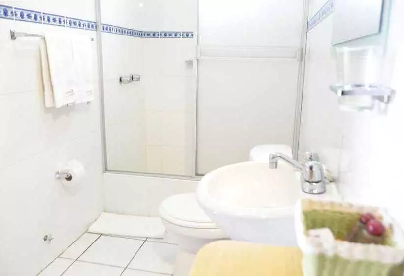 スタンダード4人部屋, Granada Colca