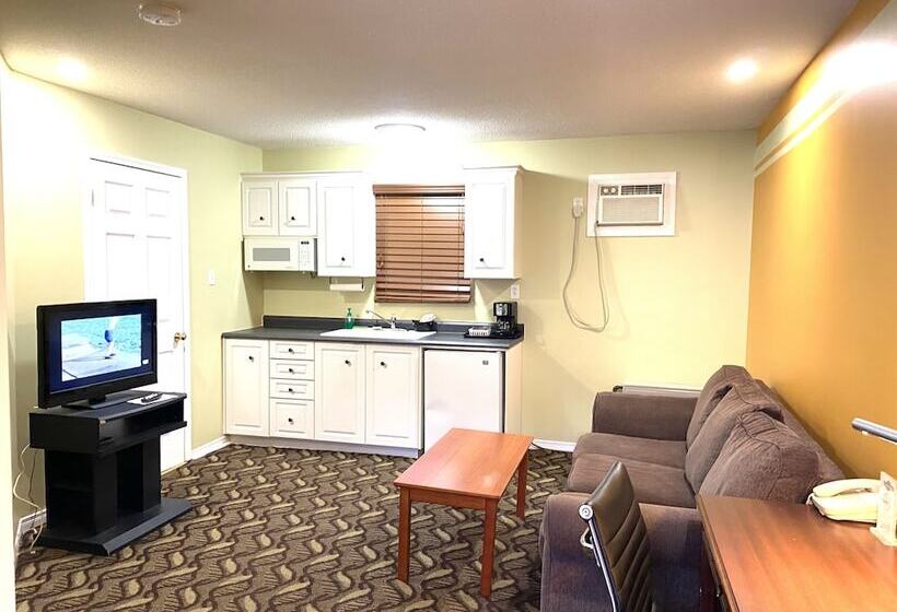 جناح, Lakeshore Suites