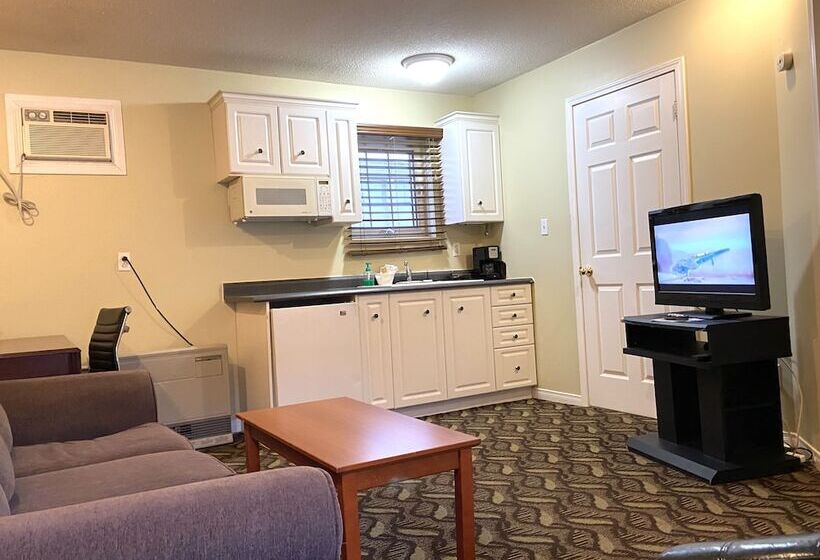 جناح, Lakeshore Suites