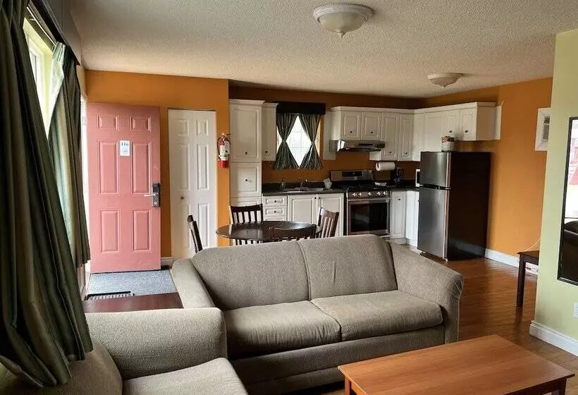 ２ベッドルームハウス, Lakeshore Suites