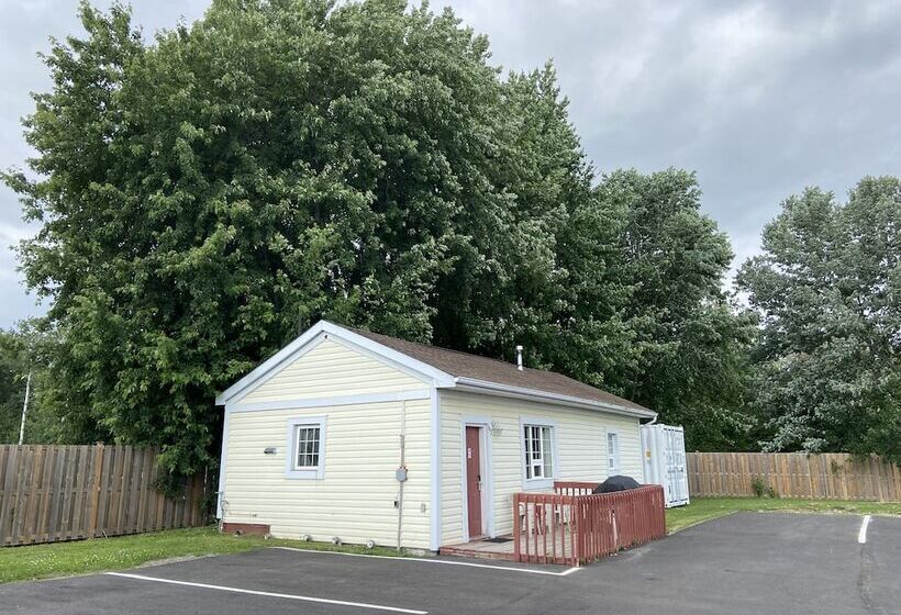 منزل غرفتين نوم, Lakeshore Suites