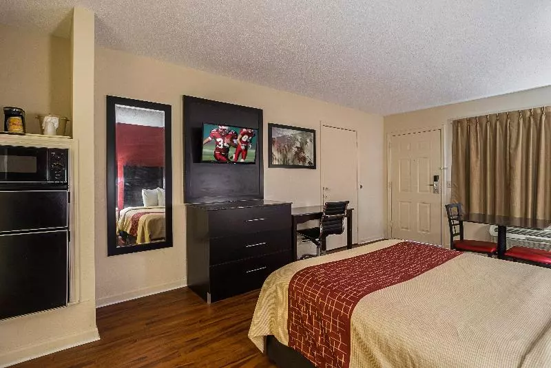 デラックスルーム, Red Roof Inn & Suites Scottsboro