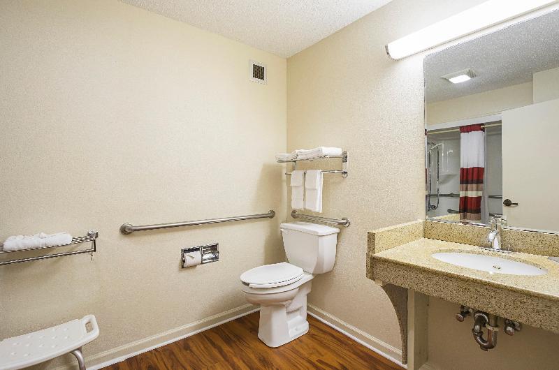 Номер Deluxe, Red Roof Inn & Suites Scottsboro