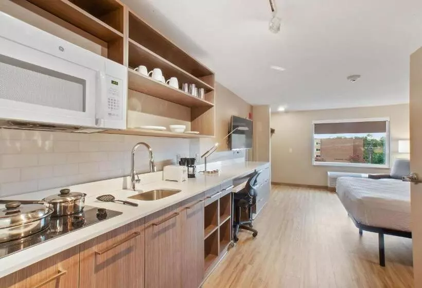キングサイドベッドのスタンダードワンルーム, Extended Stay America Premier Suites  Providence  East Providence