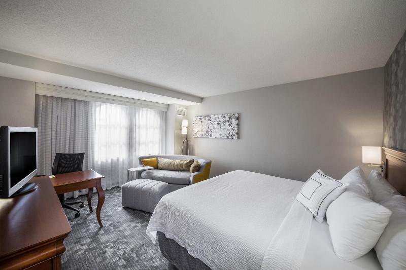 Стандартный Номер Кровать Кинг, Courtyard By Marriott Norfolk Downtown