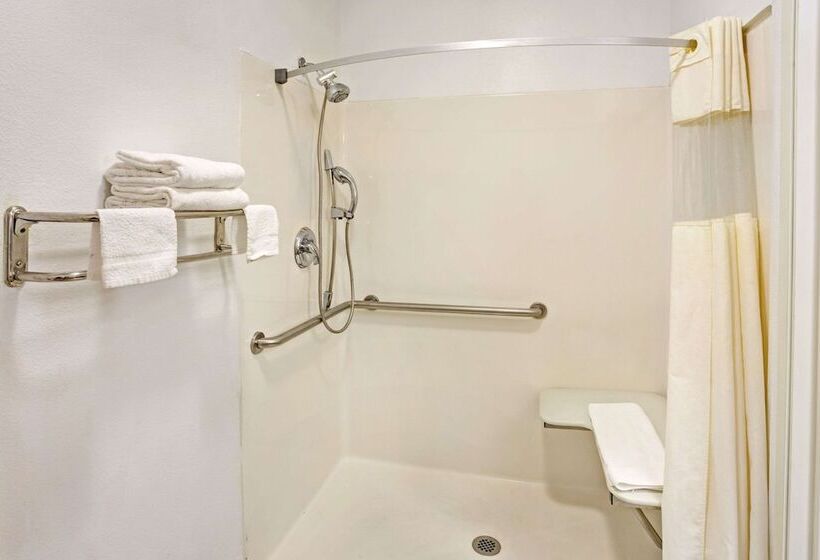 Engellilere uygun Lüks Oda, Days Inn & Suites By Wyndham Gresham