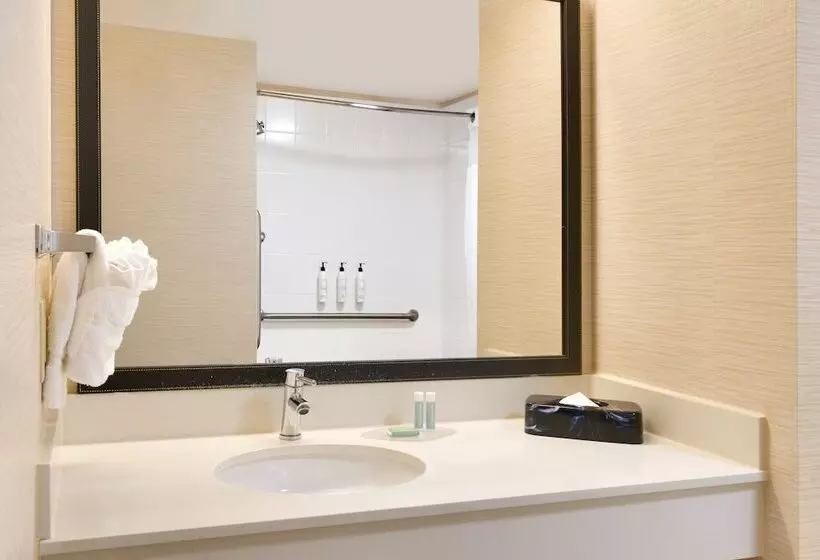 ２ダブルベッドのスタンダードルーム, Fairfield Inn By Marriott Lexington Park Patuxent River Naval Air Station