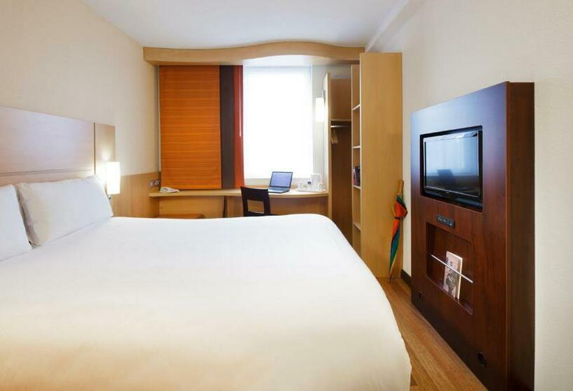 Номер Стандарт, Ibis London Blackfriars